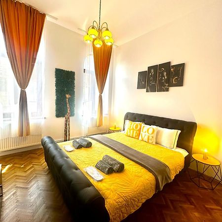 Stay Inn Central Брашов Екстериор снимка