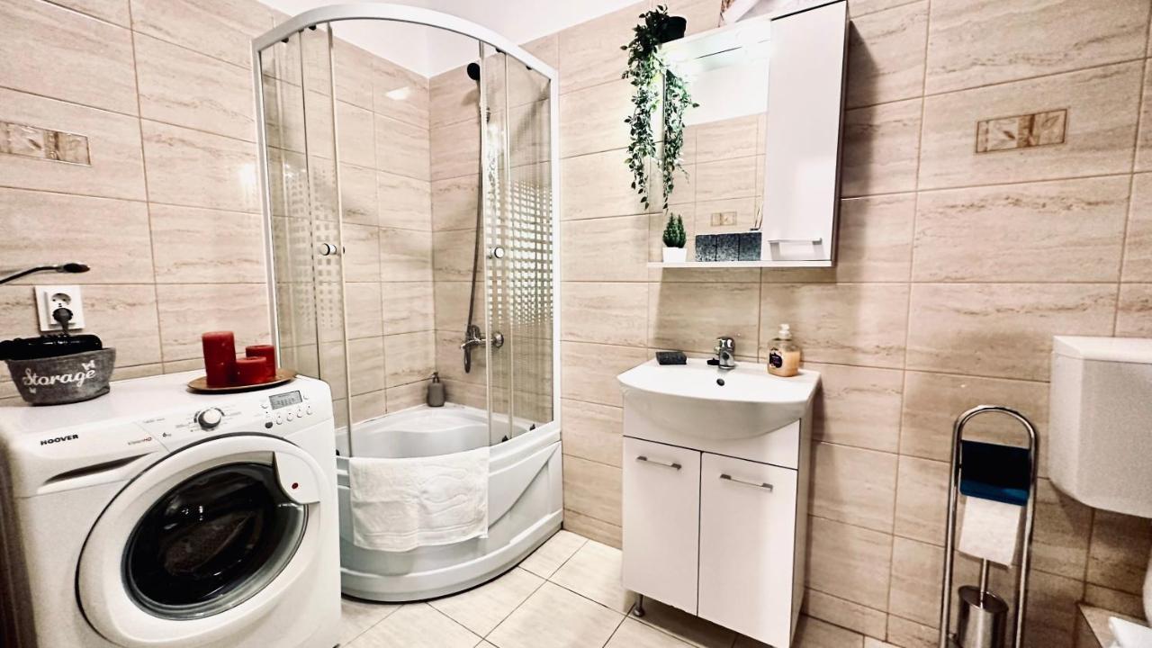 Stay Inn Central Брашов Екстериор снимка