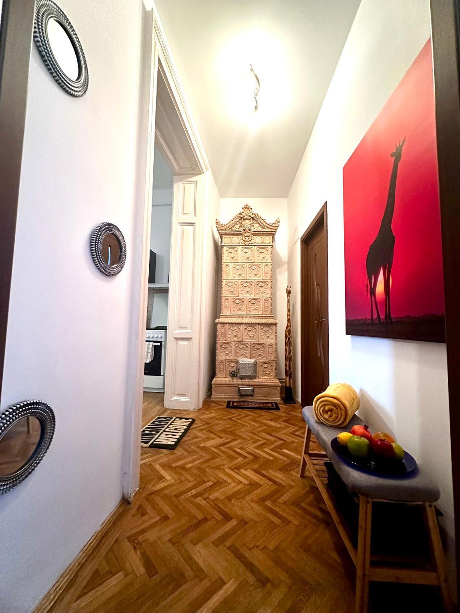 Stay Inn Central Брашов Екстериор снимка